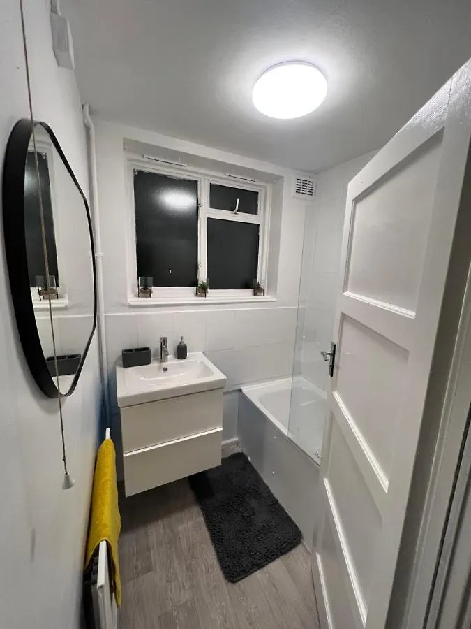A Two Bedroom Cosy Hideaway Based In Greenwich Londra